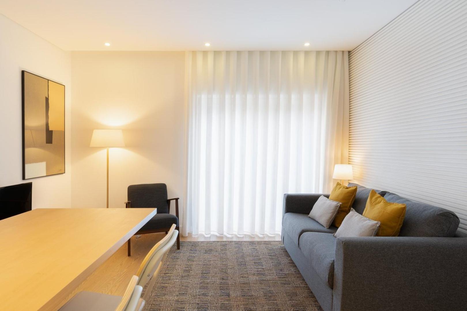 GuestReady - Modern 2-Bedroom Apartment in Cedofeita Porto Exterior foto